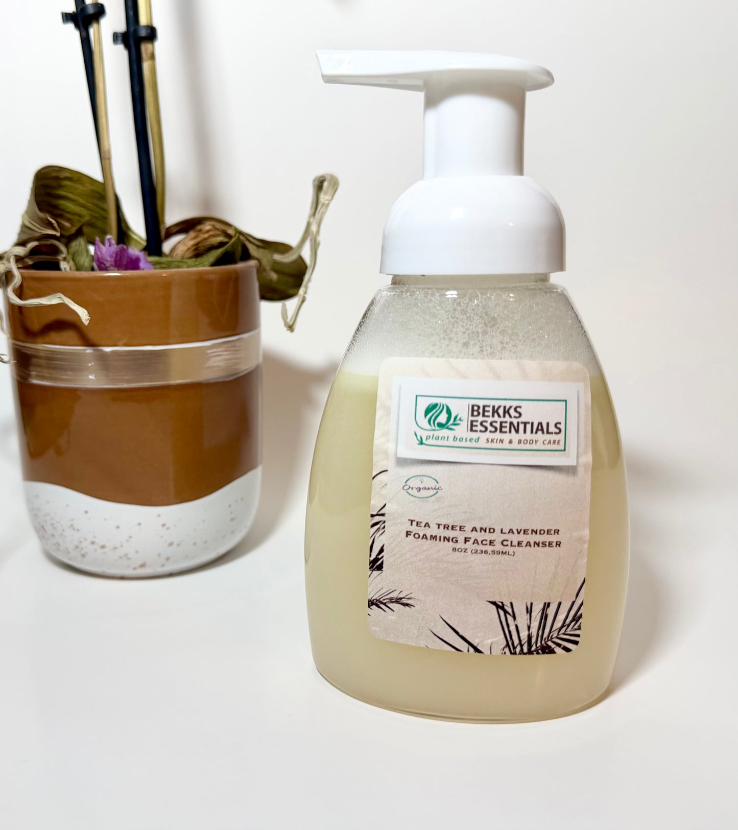 Organic Tea Tree & Lavender Foaming Cleanser